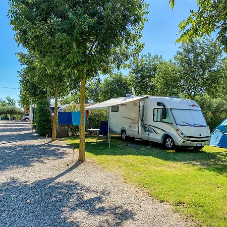 Seregner Agricamping & Homes - Adults Only 18 Monzambano Exterior photo