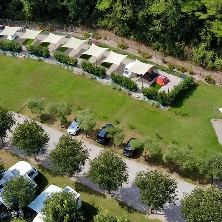 Seregner Agricamping & Homes - Adults Only 18 Monzambano Exterior photo
